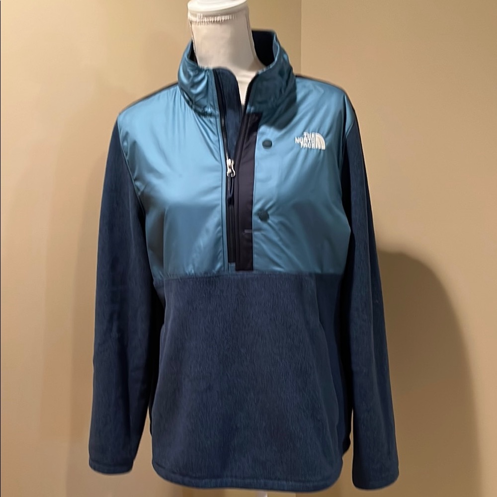 The North Face Teal and Navy Ski Jacket